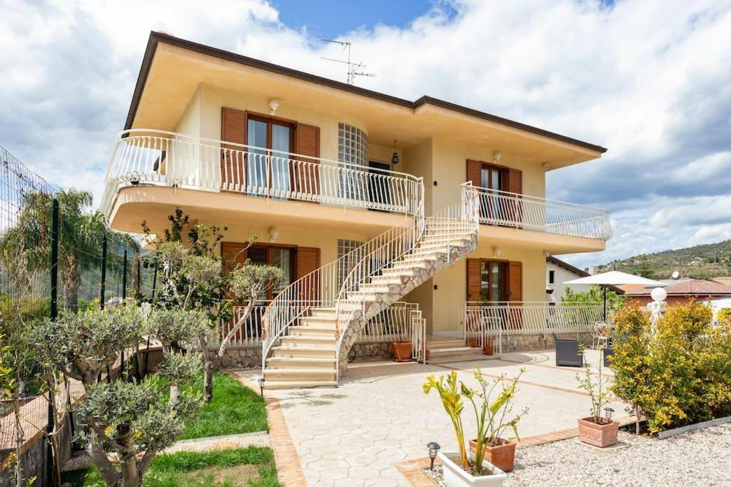 Villa Graziosa Трапитело Екстериор снимка